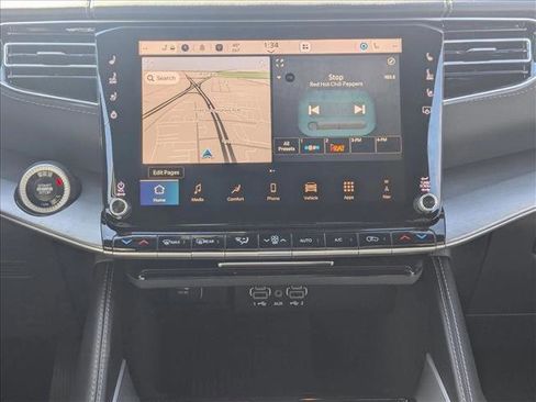 New 2026 Jeep Grand Wagoneer Limited image 14