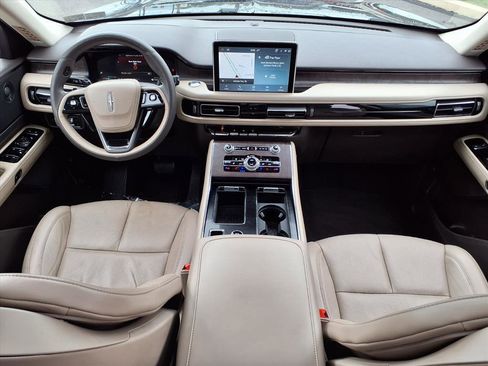 Used 2021 Lincoln Aviator Reserve w/ Equipment Group 201A image 16