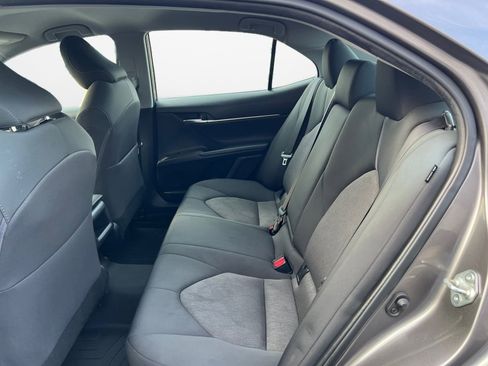 Used 2022 Toyota Camry LE image 16