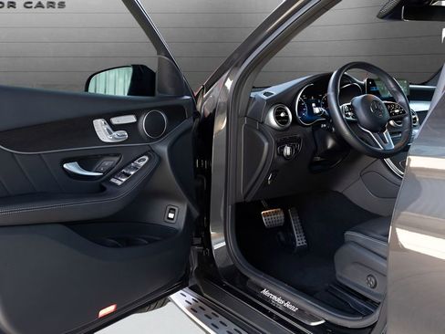 Used 2022 Mercedes-Benz GLC 300 4MATIC image 34