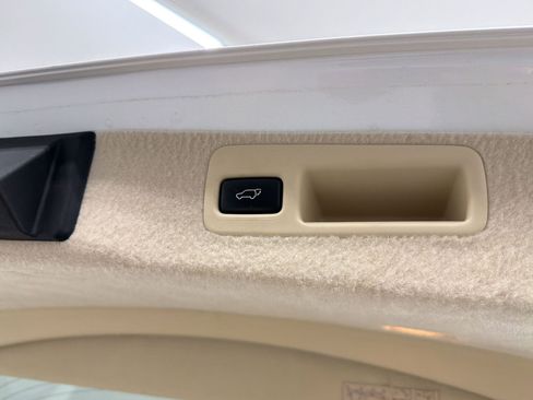 Used 2013 Lexus RX 350 2WD w/ Navigation Pkg image 31