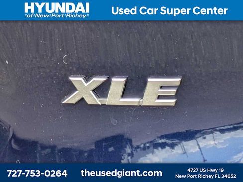 Used 2023 Toyota RAV4 XLE w/ Convenience Package FWD image 14