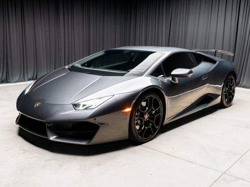 Used 2018 Lamborghini Huracan LP 580-2 image 19