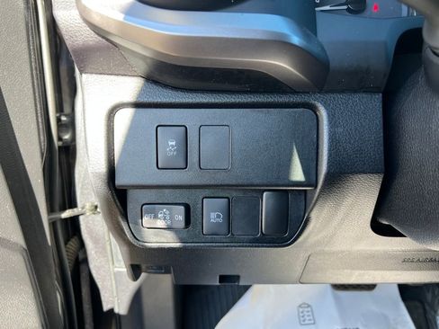 Used 2023 Toyota Tacoma SR5 image 17