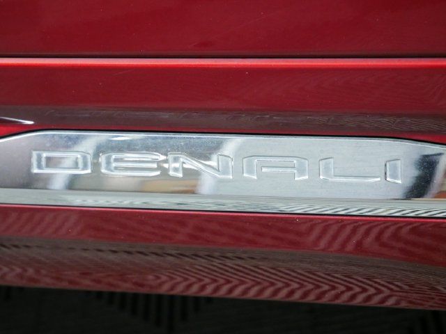 Used 2023 GMC Terrain Denali AWD/4WD image 9