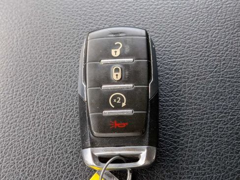 Used 2020 RAM 1500 Big Horn AWD/4WD image 31