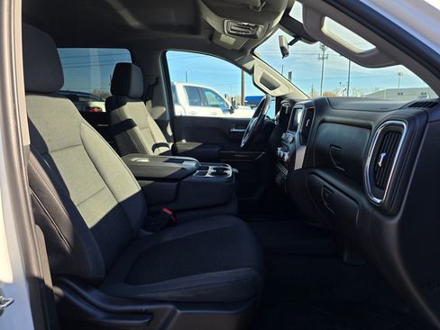 Used 2020 GMC Sierra 1500 SLE w/ SLE Value Package image 10