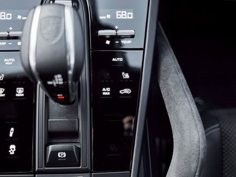 Used 2023 Porsche Cayenne Turbo GT image 76