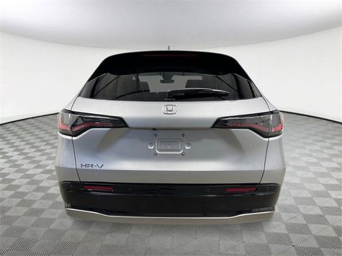 New 2026 Honda HR-V EX-L image 5