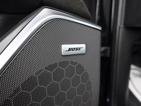 Used 2020 Cadillac Escalade ESV Platinum image 18