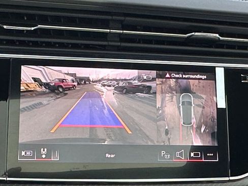 Used 2026 Audi RS Q8 performance image 19