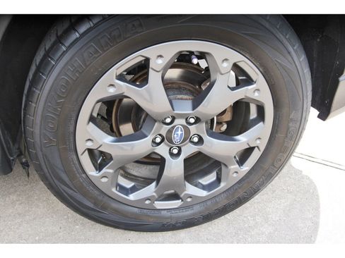 Used 2023 Subaru Crosstrek 2.5i Sport AWD/4WD image 32