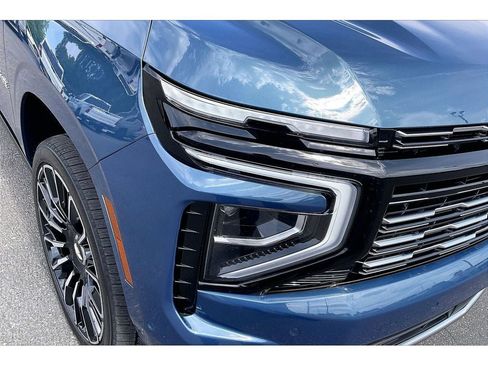 Used 2026 Chevrolet Tahoe High Country AWD/4WD image 31
