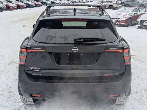 New 2026 Nissan Kicks SR w/ Cold Weather Package image 6