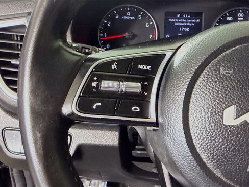 Used 2023 Kia Seltos S FWD image 14