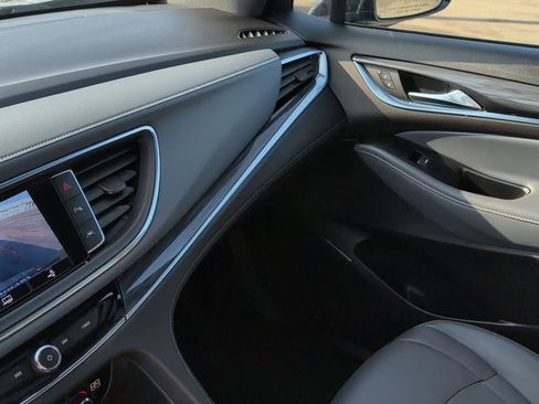 Used 2024 Buick Enclave Essence w/ Experience Buick Package image 40