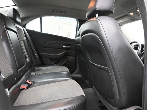 Used 2013 Chevrolet Malibu LT w/ Power Convenience Package FWD image 8