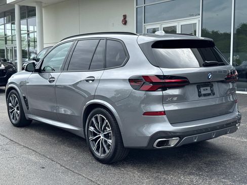 Certified 2024 BMW X5 xDrive50e w/ Executive Package AWD/4WD image 7