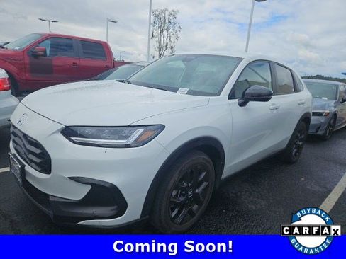 Used 2024 Honda HR-V Sport image 1