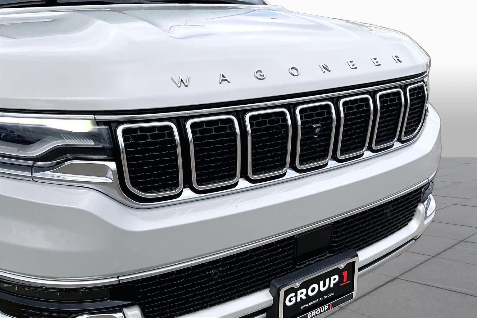 Used 2022 Jeep Wagoneer Series II w/ Convenience Group I AWD/4WD image 28