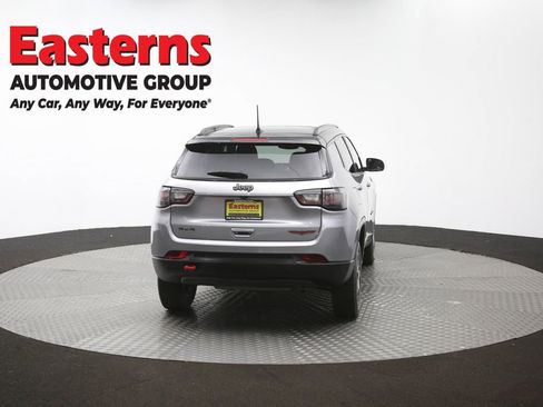 Used 2022 Jeep Compass Trailhawk w/ Trailhawk Elite Group AWD/4WD image 40