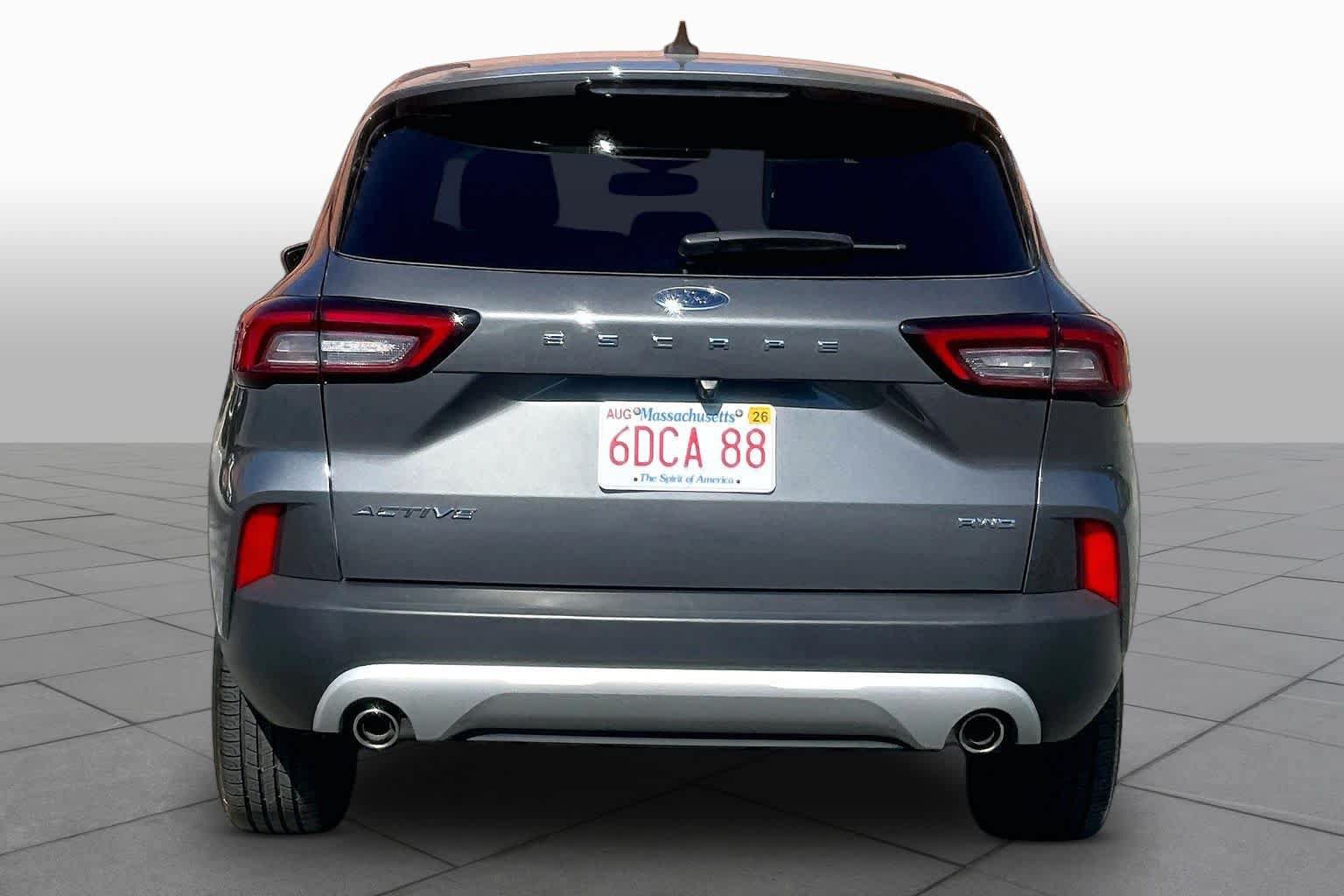 Used 2025 Ford Escape Active AWD/4WD image 5