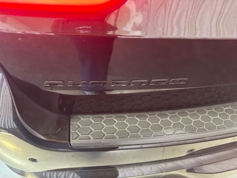 Used 2024 Dodge Durango GT RWD image 12