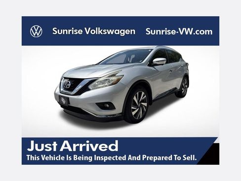 Used 2016 Nissan Murano Platinum w/ Platinum Technology Package FWD image 1