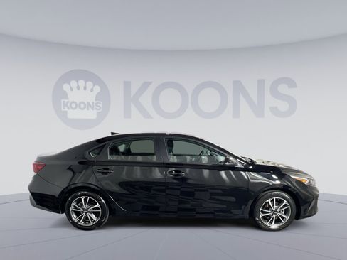 Used 2023 Kia Forte LXS w/ LXS Technology Package image 8