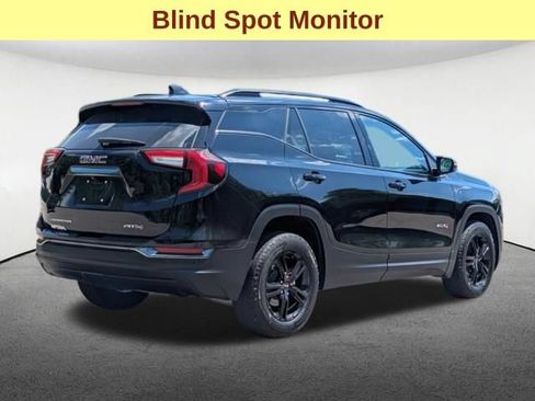 Used 2022 GMC Terrain AT4 AWD/4WD image 5