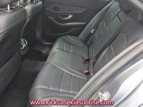 Used 2019 Mercedes-Benz C 300 Sedan image 11