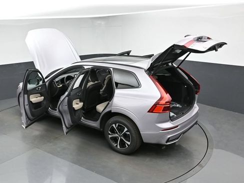 New 2026 Volvo XC60 B5 Core w/ Climate Package AWD/4WD image 47