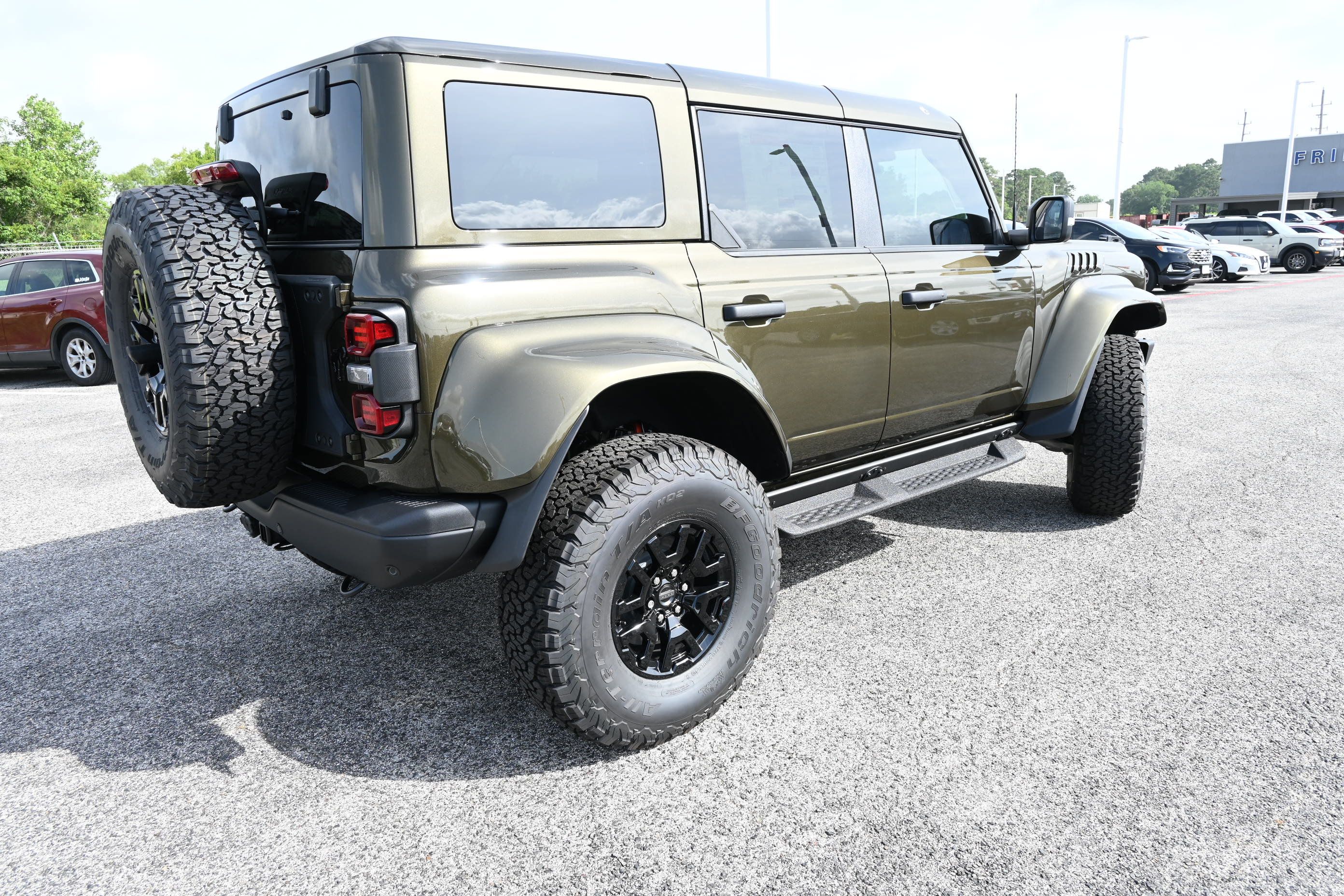 New 2026 Ford Bronco Raptor AWD/4WD image 3