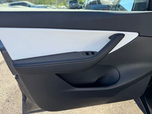 Used 2021 Tesla Model Y Performance AWD/4WD image 12