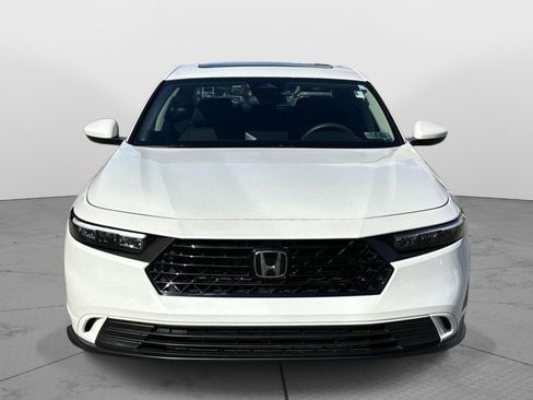Certified 2024 Honda Accord EX image 37