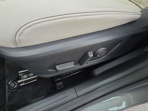 Used 2022 Hyundai Tucson Limited w/ Cargo Package FWD image 14