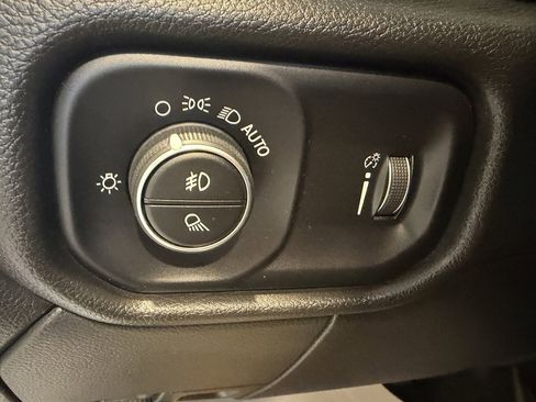 Used 2022 RAM 2500 Tradesman w/ Special Service Vehicle Group image 24