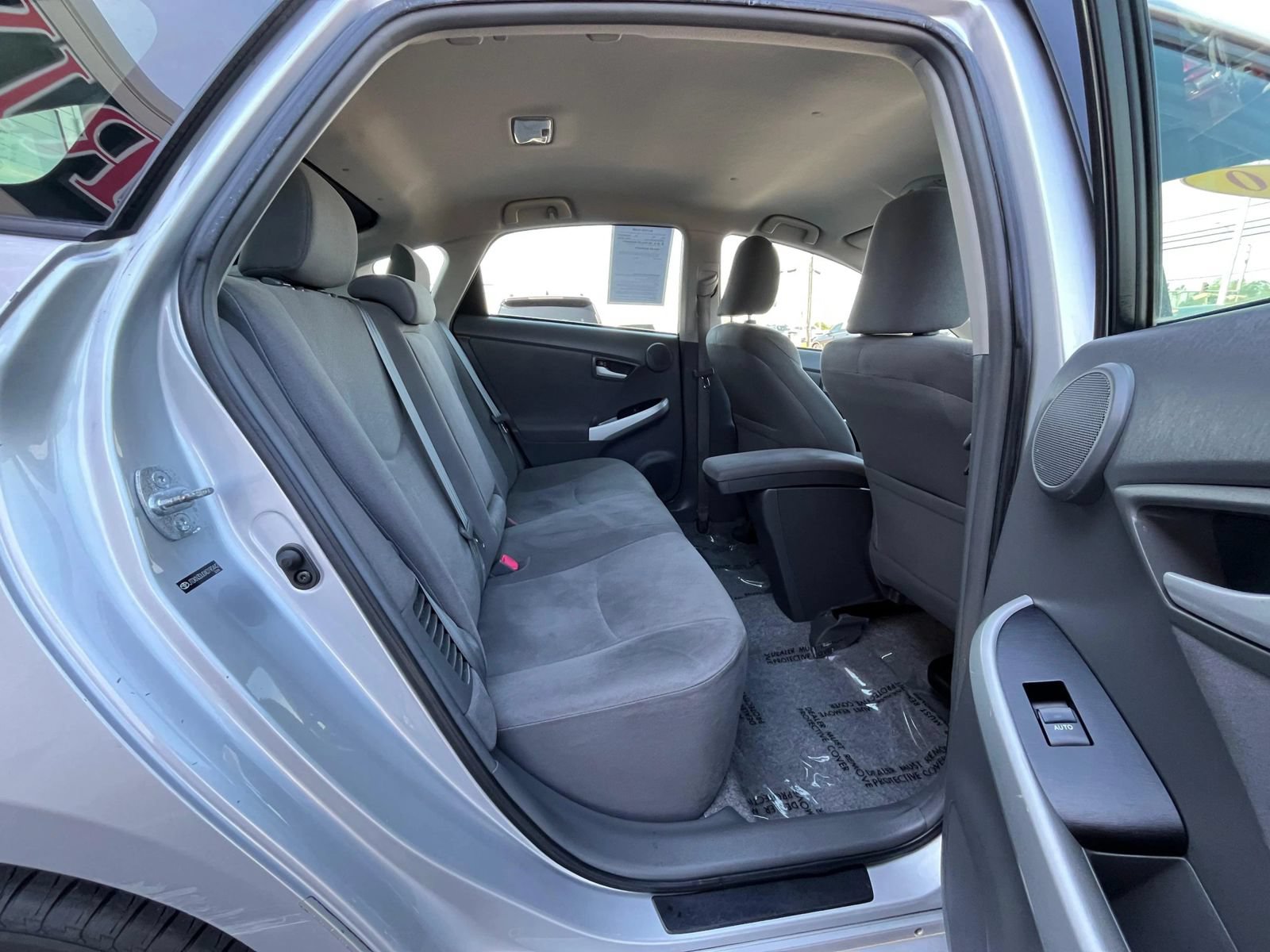 Used 2010 Toyota Prius Three FWD image 36