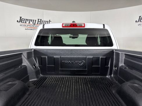 Used 2021 Chevrolet Colorado LT w/ Fleet Safety Package RWD image 23