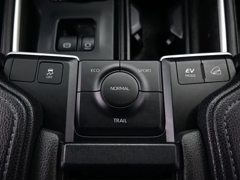 Used 2026 Toyota Grand Highlander AWD Hybrid image 25