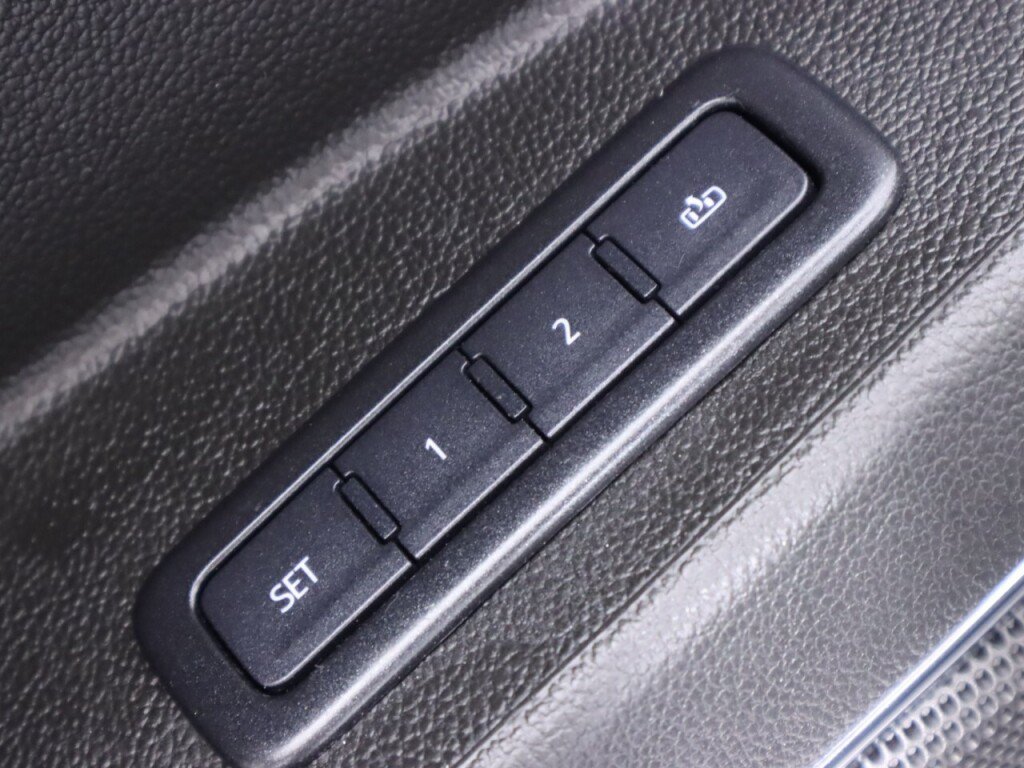 Used 2020 Chevrolet Tahoe LT AWD/4WD image 27