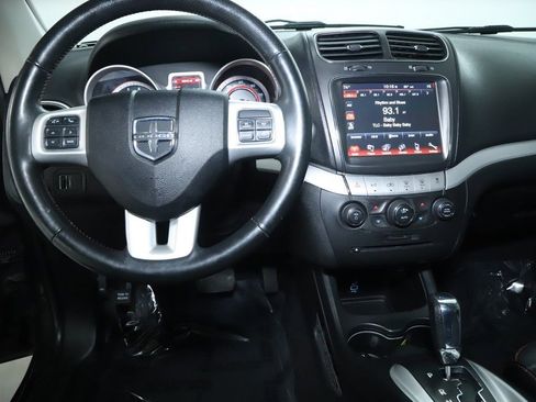 Used 2019 Dodge Journey GT w/ Driver Convenience Group image 27