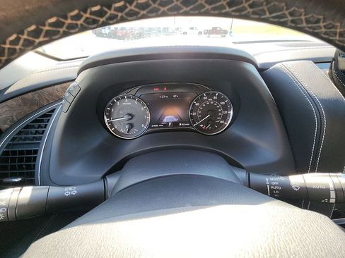 Used 2024 INFINITI QX80 Premium Select w/ Cargo Package image 15