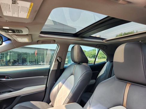 Used 2018 Toyota Camry XLE w/ Driver Assist Package FWD image 10