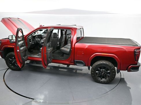 Used 2024 GMC Sierra 2500 AT4 w/ AT4 Premium Plus Package AWD/4WD image 40