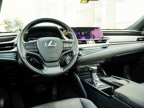 Used 2019 Lexus ES 350 w/ Premium Package image 14