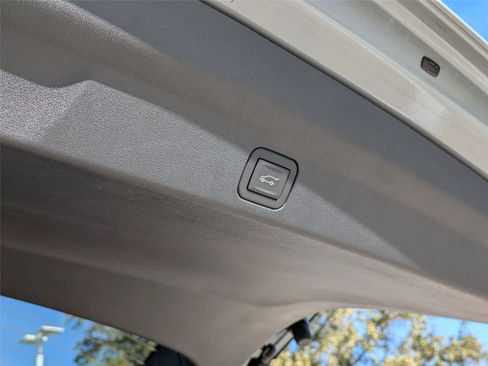 New 2026 Cadillac Escalade IQ Sport 1 w/ LPO, Floor Liner Package AWD/4WD image 32