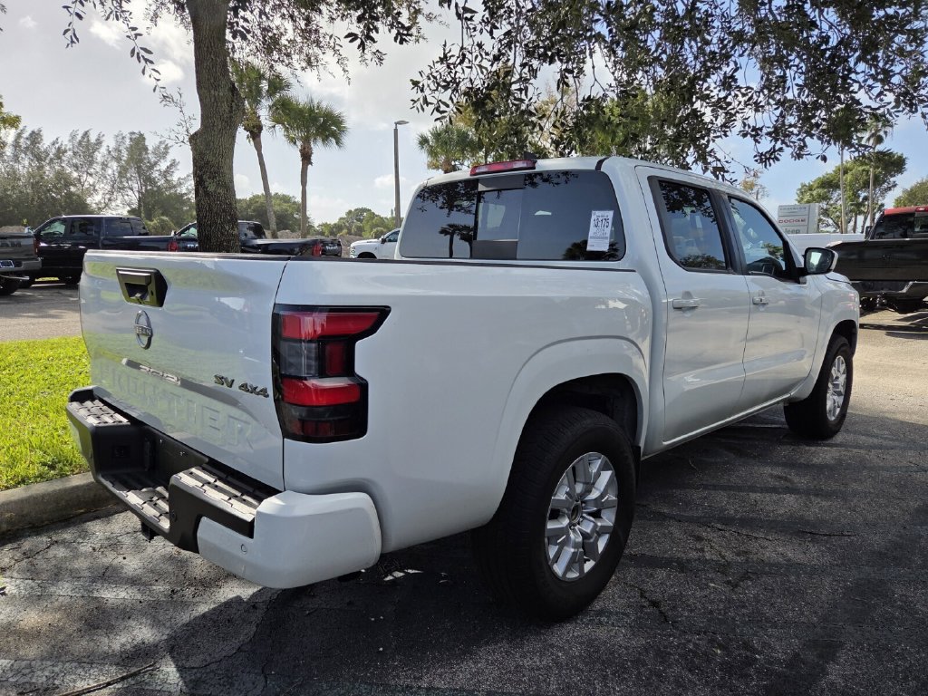 Used 2024 Nissan Frontier SV w/ SV Convenience Package AWD/4WD image 5