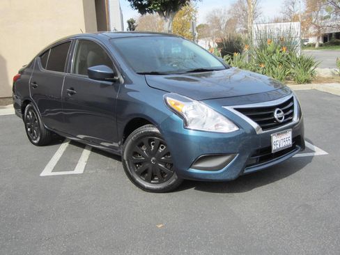 Used 2016 Nissan Versa S image 1