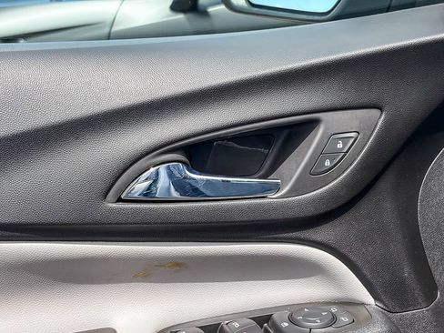 Used 2022 Chevrolet Equinox LS w/ LS Convenience Package FWD image 43